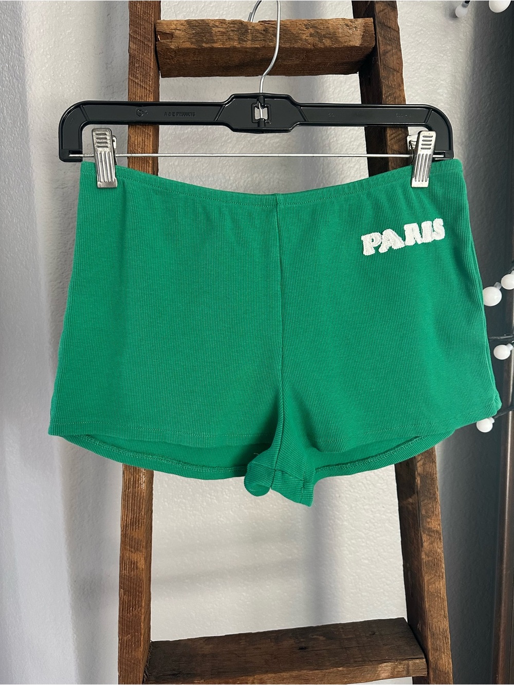 Zara Green Knit Ribbed Lounge Shorts with PARIS Appliqué size large